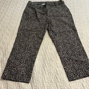 Animal print capris 16